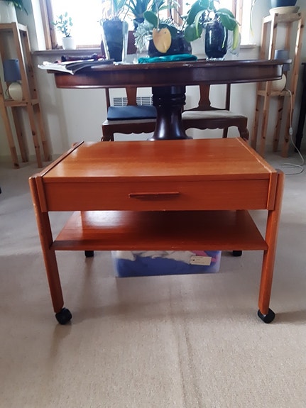 Product image 1 of 2