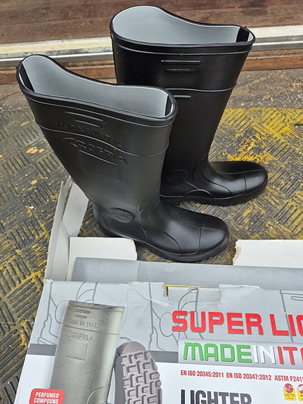 Product image 2 of 9