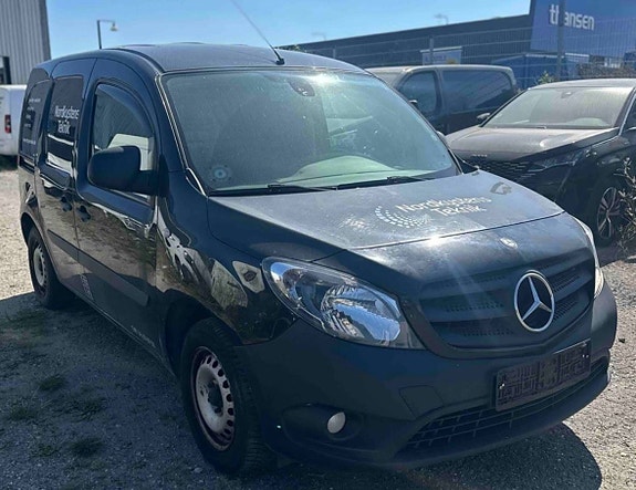Mercedes Citan 109