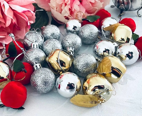 Product image 1 of 3