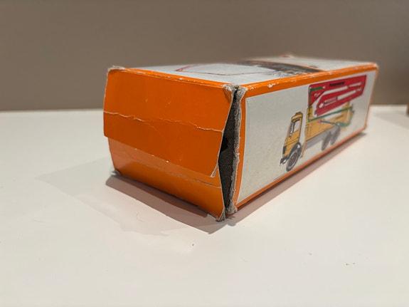 Product image 12 of 13