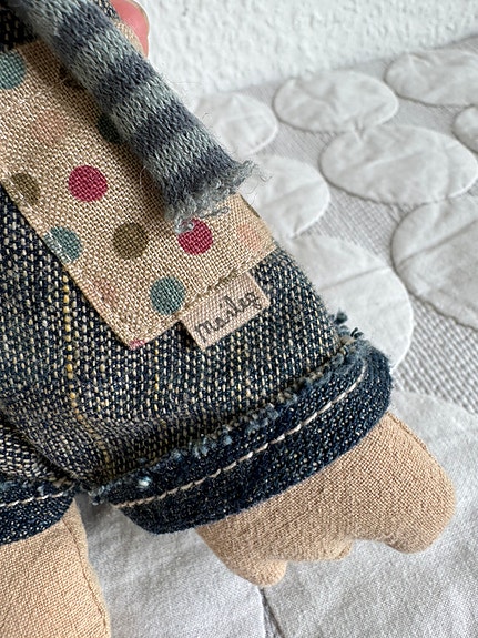 Product image 6 of 8