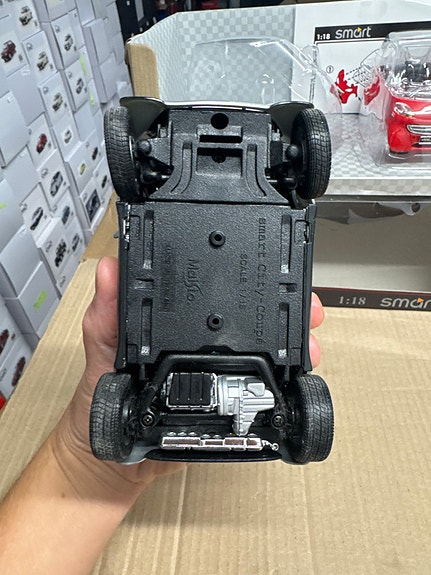 Product image 11 of 11