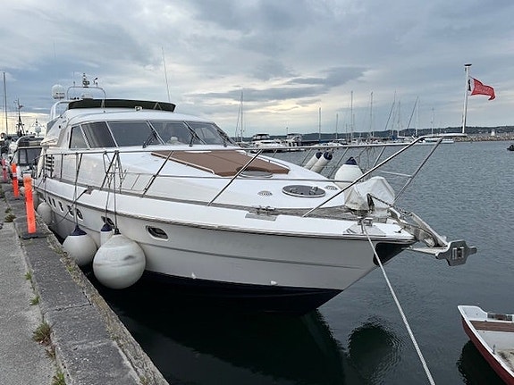 FAIRLINE Squadron 62.  BYTTE MED MINDRE BÅD