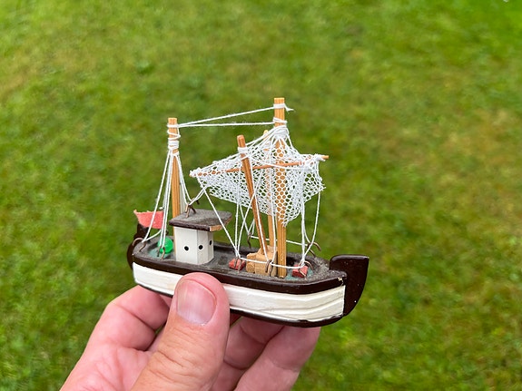 Product image 3 of 6