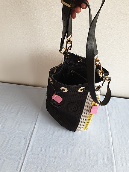 Product image 15 of 22
