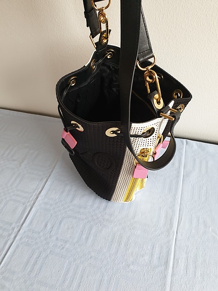 Product image 14 of 22
