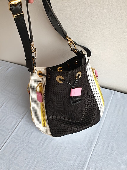 Product image 18 of 22