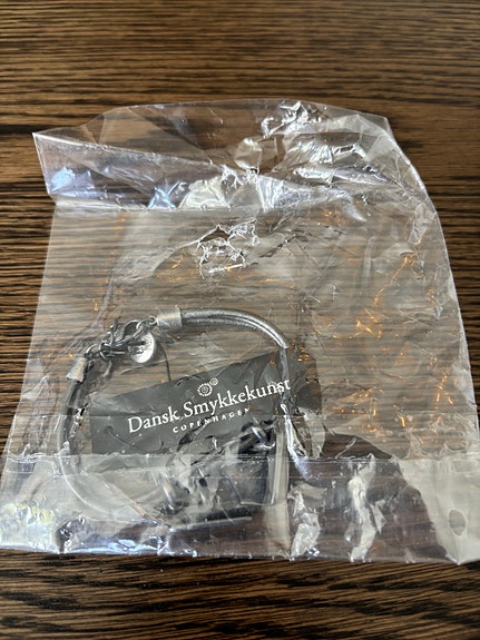 Product image 16 of 41