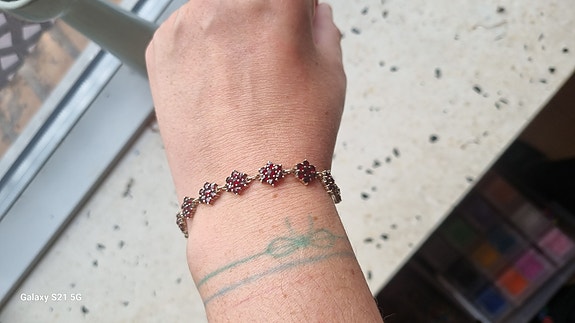 Product image 1 of 9