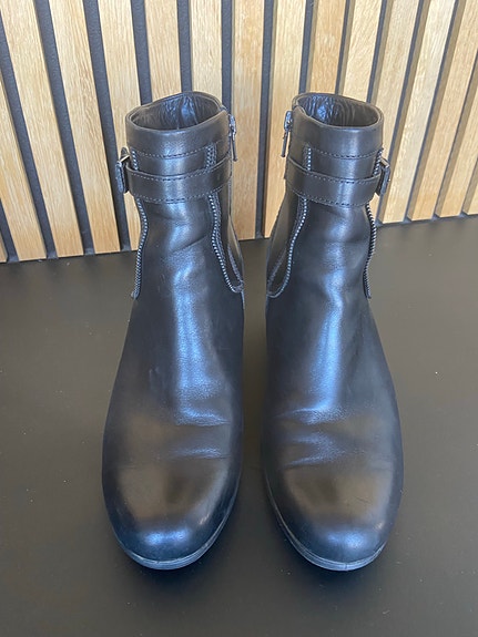 Product image 14 of 21