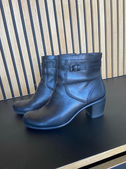 Product image 12 of 21
