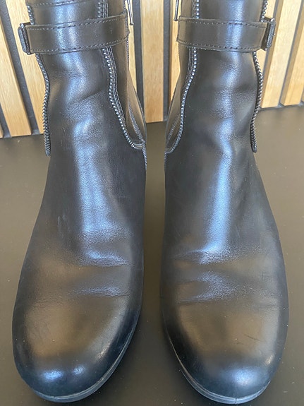 Product image 16 of 21