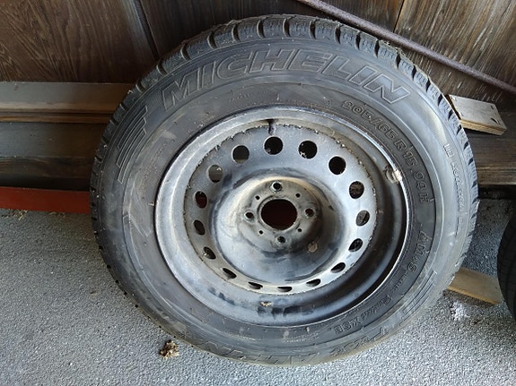 Product image 1 of 3