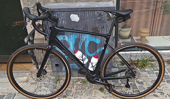 Product image 1 of 9