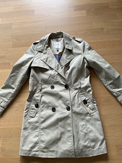 Product image 1 of 6