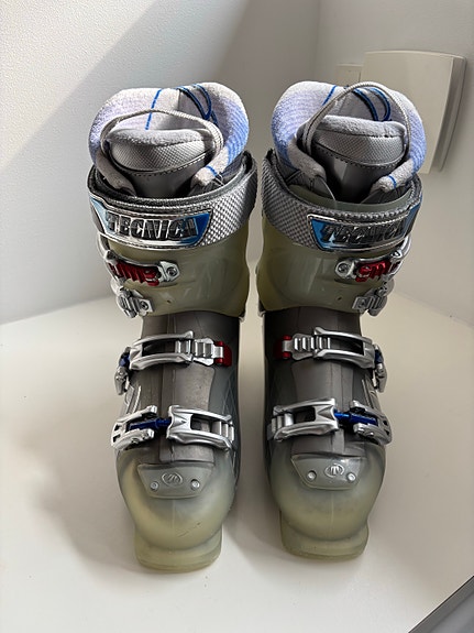 Product image 1 of 6