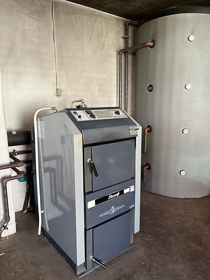 Product image 1 of 8