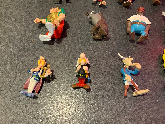 Product image 2 of 7