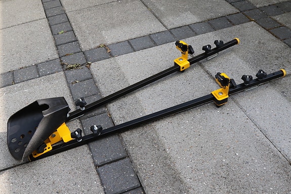 Product image 1 of 2