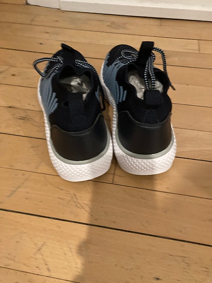 Product image 9 of 11