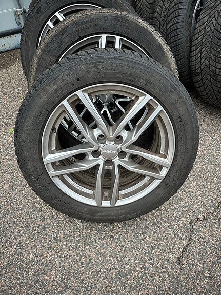 Product image 1 of 7