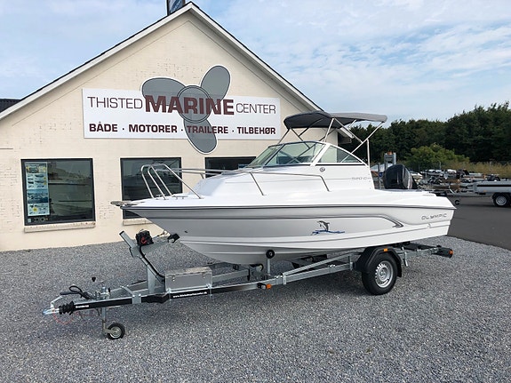 Olympic 520 Cabin med 100 hk Mercury