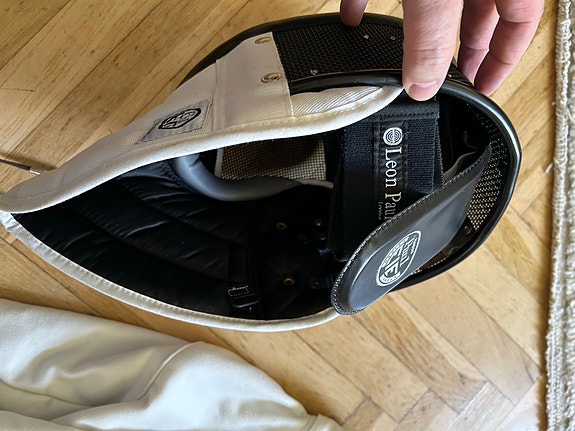 Product image 9 of 9