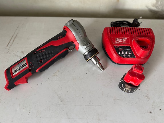 Product image 1 of 4