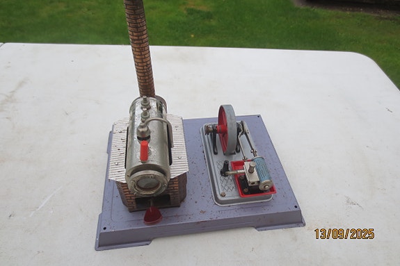 Product image 1 of 3