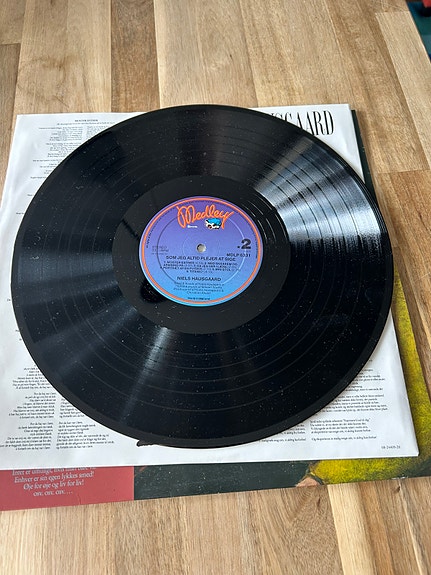 Product image 9 of 9