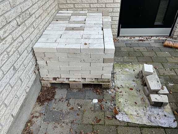 Product image 1 of 6