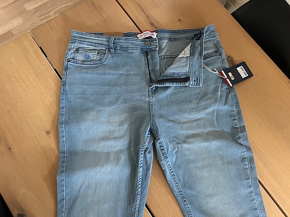 Product image 12 of 15