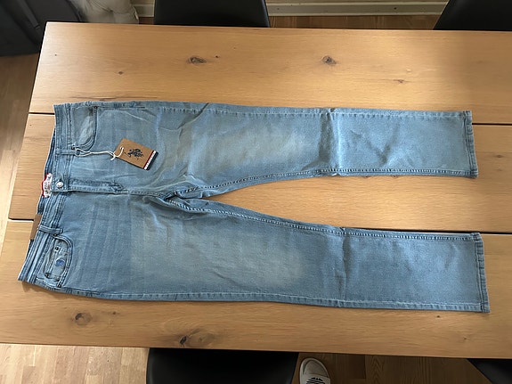 Product image 2 of 15