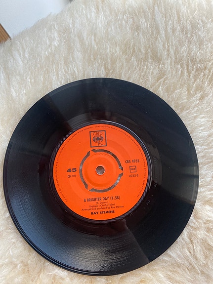 Product image 1 of 2