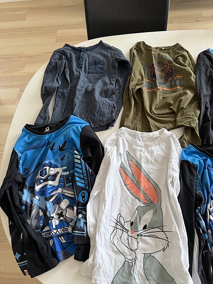 Product image 1 of 4