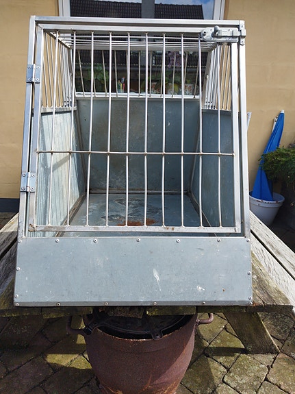 Product image 1 of 6