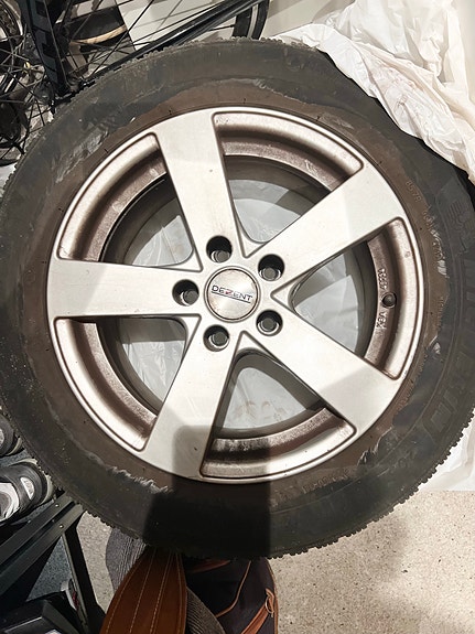 Product image 1 of 4