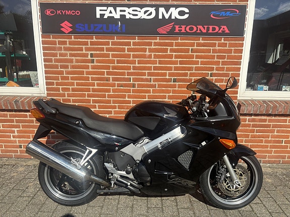 Honda VFR800F
