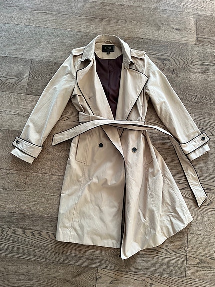 Product image 1 of 6