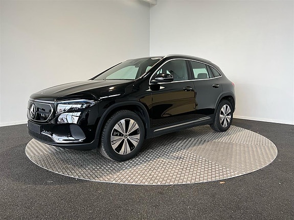 Mercedes EQA300