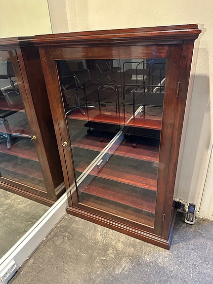 Product image 1 of 8