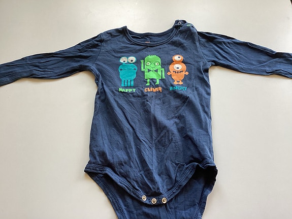 Product image 1 of 3