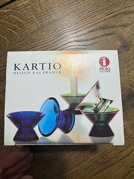 Product image 1 of 3