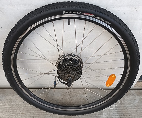 Product image 1 of 2