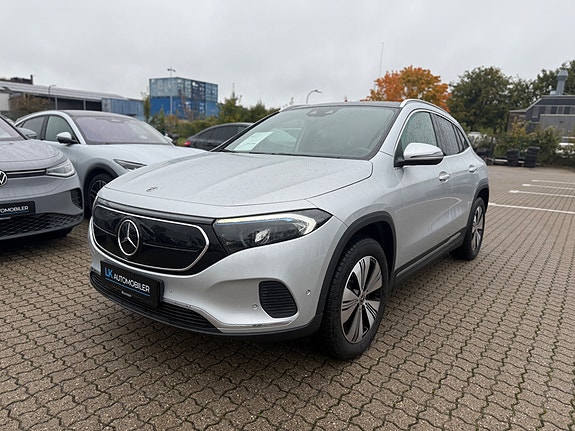 Mercedes EQA250