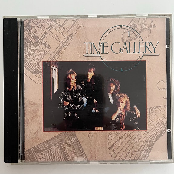 Product image 1 of 3