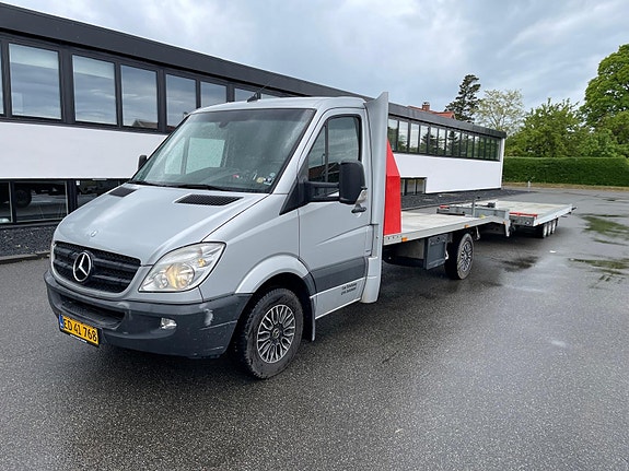 Mercedes Sprinter 319