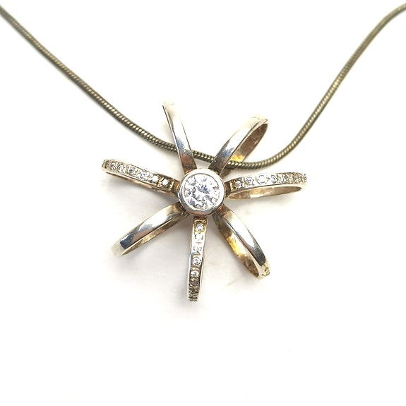 Product image 1 of 9