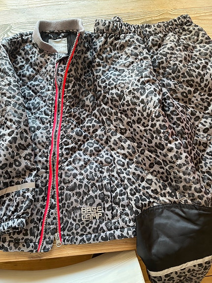 Product image 22 of 26